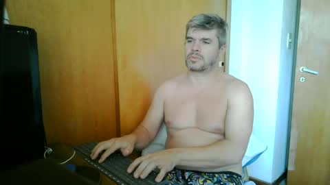 Snapshot of panchomadrid chatting on 04/29/26, 06:58 Pancho Madrid online show from 04/29/26, 06:58