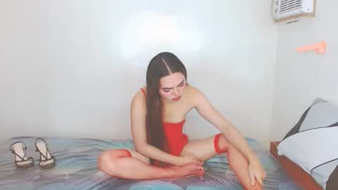 Snapshot of pandabear97504 chatting on 09/24/25, 02:09 Miss Kate HATECHEAPGUYS online show from 09/24/25, 02:09