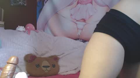 Snapshot of pandora_allsorts chatting on 09/29/25, 02:55 pandora-allsorts online show from 09/29/25, 02:55