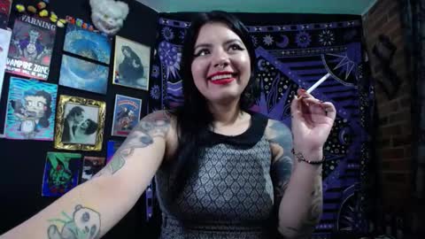       online show from 10/05/25, 12:31