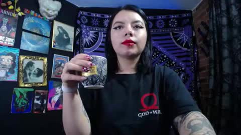       online show from 11/06/25, 12:22