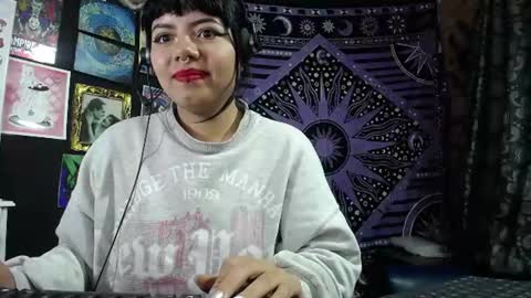       online show from 06/19/26, 03:55