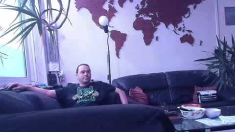 Chris online show from 03/05/25, 05:39