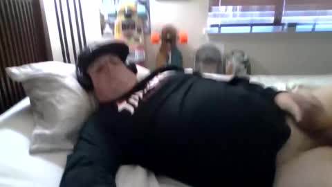 panos online show from 01/31/25, 07:18