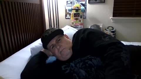 panos online show from 02/11/25, 10:48