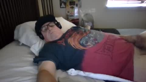 panos online show from 10/29/25, 04:53