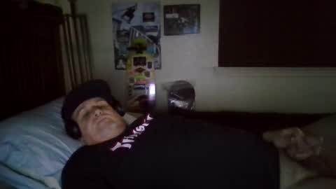 panos online show from 12/05/25, 10:24