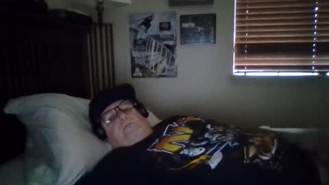 panos online show from 05/17/26, 03:52