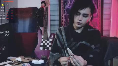 Snapshot of panther_cap chatting on 10/17/25, 05:54 In bio online show from 10/17/25, 05:54