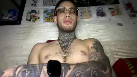 Snapshot of panthers_room chatting on 12/29/24, 02:10 panthers_room online show from 12/29/24, 02:10