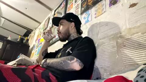 Snapshot of panthers_room chatting on 03/04/25, 08:57 panthers_room online show from 03/04/25, 08:57