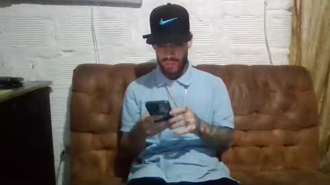 Snapshot of panthers_room chatting on 10/23/25, 07:40 panthers_room online show from 10/23/25, 07:40