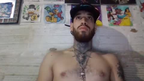 Snapshot of panthers_room chatting on 10/28/25, 10:19 panthers_room online show from 10/28/25, 10:19