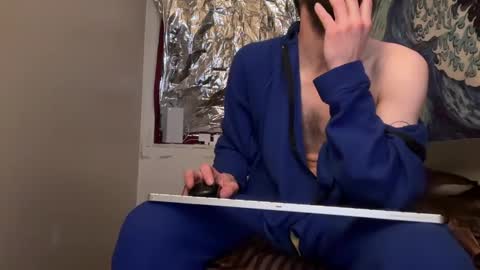 Snapshot of pantslesstraveler_plt chatting on 02/11/26, 09:47 PantsLessTraveler online show from 02/11/26, 09:47