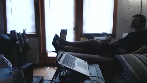 Snapshot of pantyhoselover934 chatting on 10/10/25, 08:08 Pantyhoselover online show from 10/10/25, 08:08