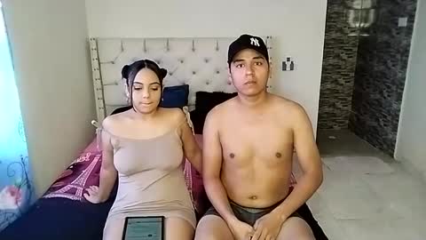 Snapshot of paola_835068 chatting on 10/10/25, 03:55 Paola 23 and Andres 25 online show from 10/10/25, 03:55