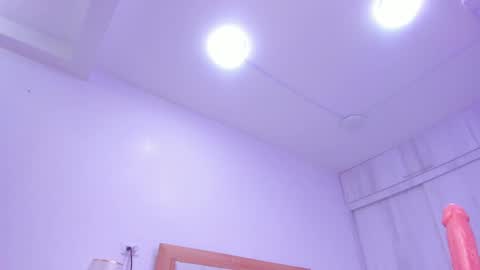 Snapshot of paolaa_rodriguez chatting on 02/15/25, 10:31 Paola online show from 02/15/25, 10:31