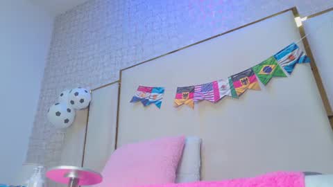 Snapshot of paolaa_rodriguez chatting on 06/29/26, 09:48 Paola online show from 06/29/26, 09:48