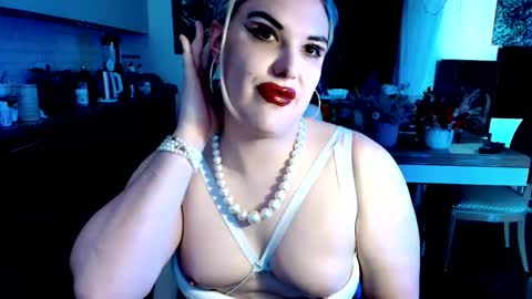 Sarina Williams online show from 06/07/26, 11:25