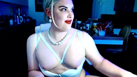 Sarina Williams online show from 06/08/26, 01:44