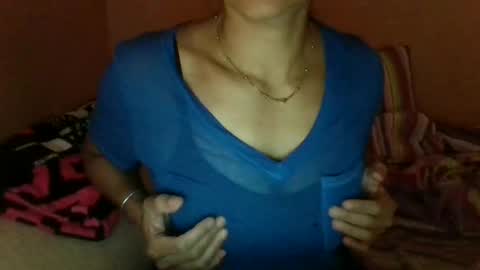 paolamz10 online show from 11/08/25, 04:23