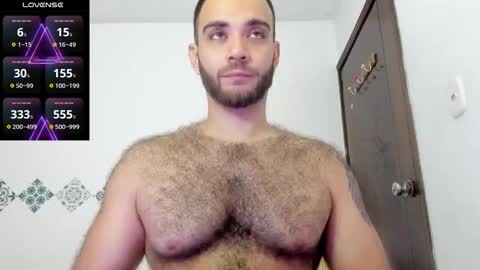 Snapshot of paolo_hanma chatting on 11/29/25, 03:31 Paolo online show from 11/29/25, 03:31