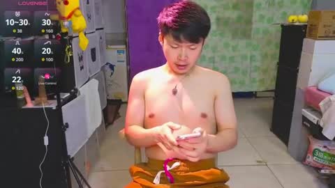 Snapshot of paopaotang61 chatting on 06/12/26, 10:03 paopaotang61 online show from 06/12/26, 10:03