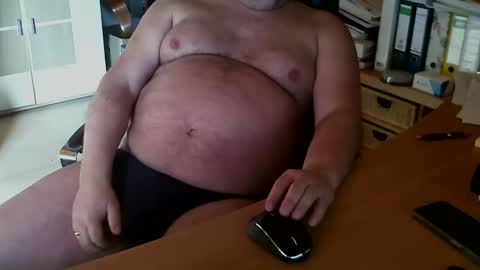 papa309348689 online show from 02/09/25, 12:52