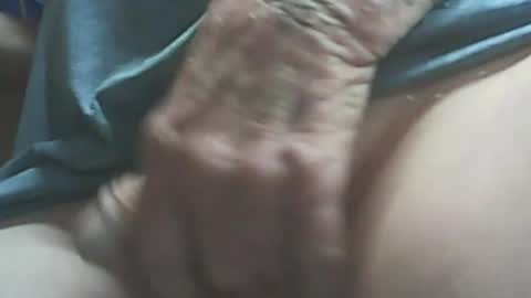 Snapshot of papajb70 chatting on 11/07/25, 02:00 papajb70 online show from 11/07/25, 02:00