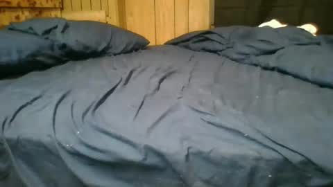 papajb70 online show from 02/22/26, 02:45