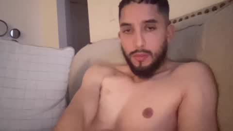 papicubano_guapo23cm online show from 11/17/25, 06:08