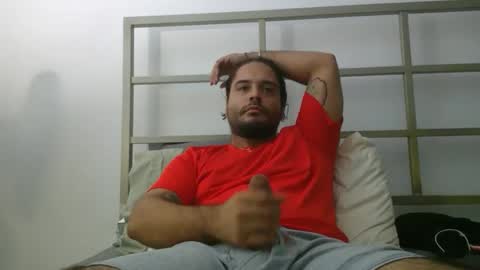 PapiiPR185 online show from 05/02/26, 07:41