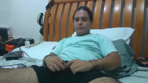 PapiiPR185 online show from 05/03/26, 11:00