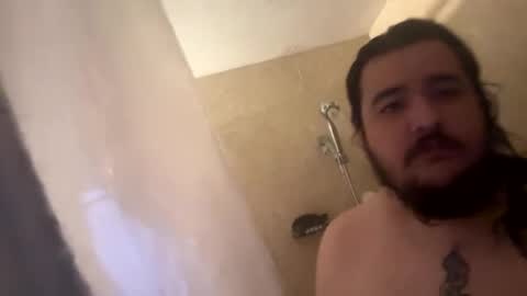 Snapshot of papipapiiii317 chatting on 12/18/25, 11:05 papipapiiii317 online show from 12/18/25, 11:05