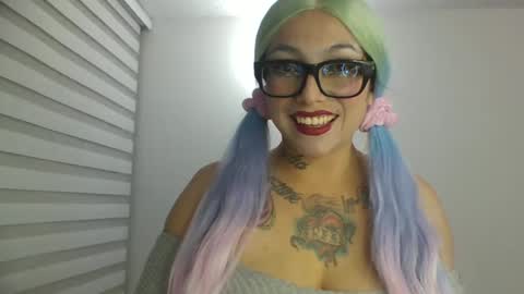 paprika 01sx online show from 03/12/25, 05:24