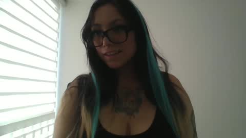 paprika 01sx online show from 01/11/26, 02:00