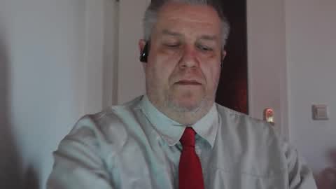 Snapshot of para3214 chatting on 03/16/26, 03:16 para3214 online show from 03/16/26, 03:16