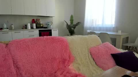 Melena online show from 03/16/26, 08:40