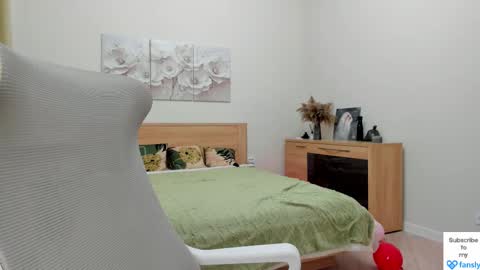 Melena online show from 03/19/26, 08:40