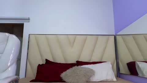 Amy and my doll online show from 01/15/25, 07:05