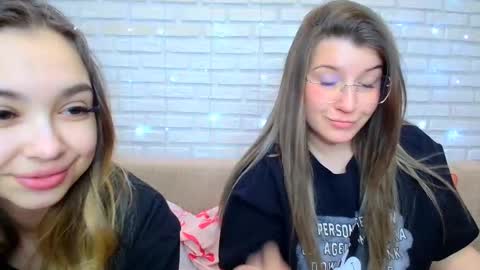 Snapshot of paradisexparadisex chatting on 02/01/26, 02:26 paradisexparadisex online show from 02/01/26, 02:26