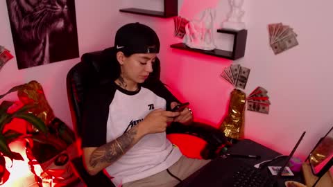 Paris D angelo online show from 12/15/24, 11:31