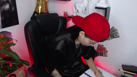 Paris D angelo online show from 01/23/25, 02:02