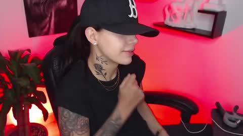 Paris D angelo online show from 03/07/25, 11:16