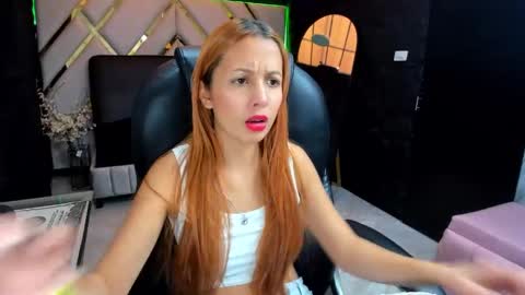 paris petit online show from 02/25/26, 07:23