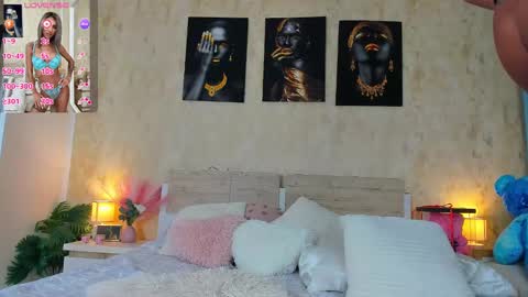 Paris online show from 03/04/25, 05:11