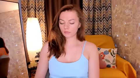 Paris online show from 03/15/26, 08:31