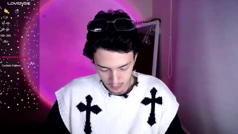 parker_222 online show from 02/06/26, 06:18