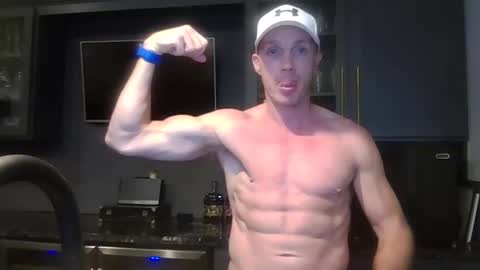 Snapshot of parkerflexes chatting on 10/23/25, 03:28 Parker online show from 10/23/25, 03:28