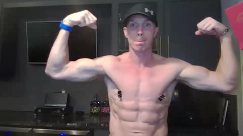 Snapshot of parkerflexes chatting on 11/03/25, 04:36 Parker online show from 11/03/25, 04:36